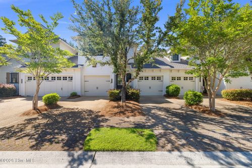 1176 Evangeline Dr, Leland, NC, 28451-6420 | Card Image
