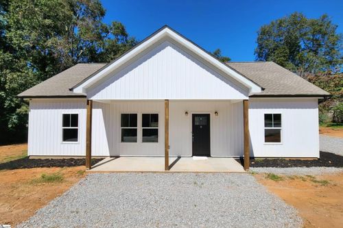 6 Herring Ave, Anderson, SC, 29624-3265 | Card Image
