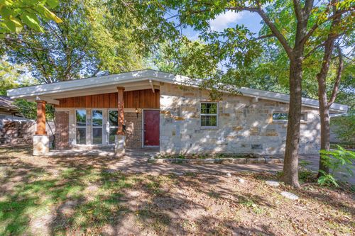 1912 Harvard St S, Irving, TX, 75061-1812 | Card Image