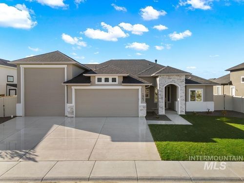 1967 N Ayrshire Ave, Middleton, ID, 83644-6215 | Card Image