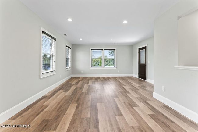 553 Colts Neck Rd, House other with 3 bedrooms, 3 bathrooms and null parking in Farmingdale NJ | Image 11