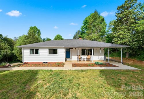 1108 Delwood Dr Sw, Lenoir, NC, 28645-6141 | Card Image