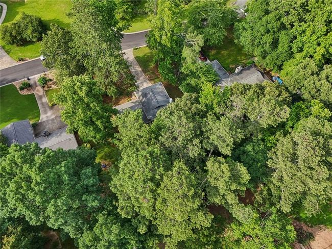 4363 Old Mabry Rd Ne, House other with 4 bedrooms, 3 bathrooms and 6 parking in Roswell GA | Image 53