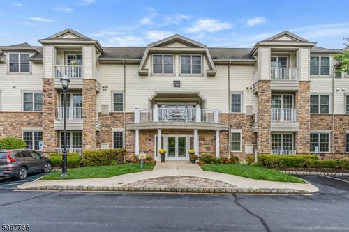 259 Victoria Dr, Bridgewater, NJ, 08807-1287 | Card Image