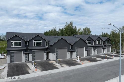 16-126 Venture Pl, Anchorage, AK, 99504-0300 | Card Image
