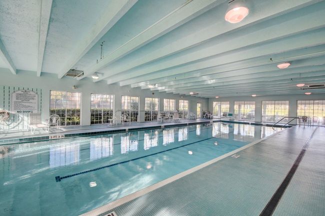 9675 Crescent View Dr N, Condo with 3 bedrooms, 2 bathrooms and null parking in Boynton Beach FL | Image 51