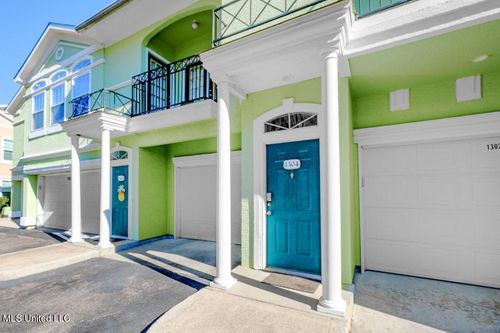 apt-1304-2252 Beach Dr, Gulfport, MS, 39507-1656 | Card Image