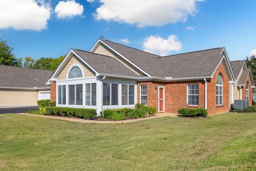 83-1801 Appling Oaks Cir, Cordova, TN, 38016-4950 | Card Image