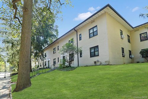 apt-2l-1279 California Rd, Eastchester, NY, 10709-1006 | Card Image