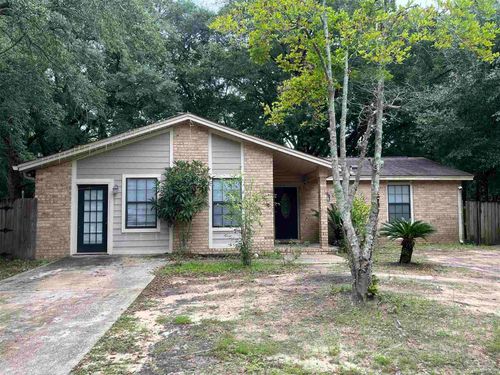 5898 Independence Dr, Milton, FL, 32570-3588 | Card Image