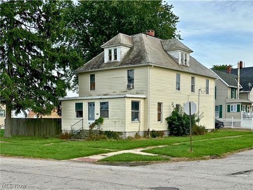 1628 W 10th St, Ashtabula, OH, 44004-2902 | Card Image