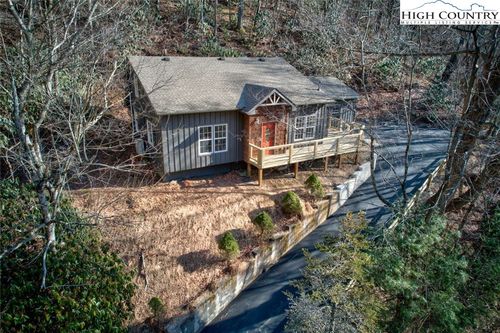 854 Niley Cook Road, Blowing Rock, NC, 28605 | Card Image