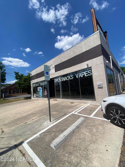 310 Nash St Ne, Wilson, NC, 27893-3835 | Card Image