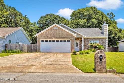 6706 Rue Mornay S, Biloxi, MS, 39532-5718 | Card Image