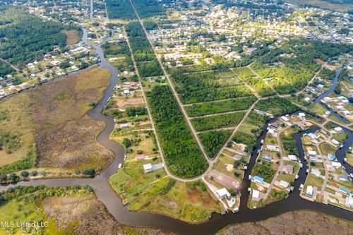 0 Whale Ave, Bay Saint Louis, MS, 39520 | Card Image