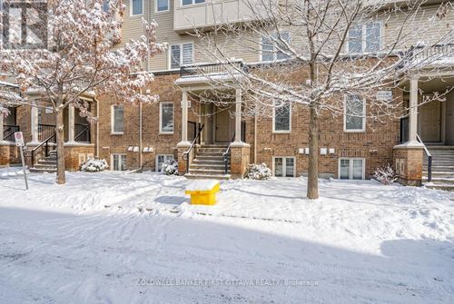 150 Urbancrest Pvt, Nepean, ON, K2J2S7 | Card Image