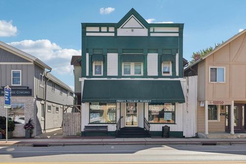 112 W Main St, Waunakee, WI, 53597-1128 | Card Image