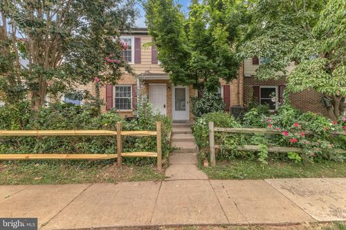 90 Adams Dr Ne, LEESBURG, VA, 20176-3311 | Card Image