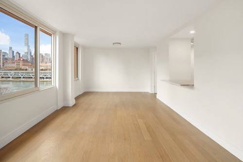 1308-555 Main St, New York, NY, 10044-0264 | Card Image