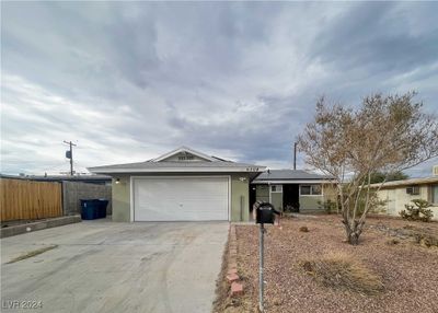 6304 Shawnee Avenue, House other with 3 bedrooms, 1 bathrooms and null parking in Las Vegas NV | Image 2