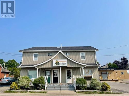 c-13 John St, Barrie, ON, L4N2J9 | Card Image