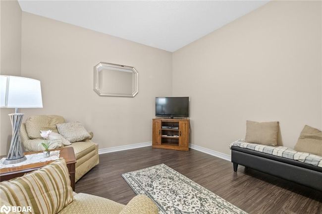 112 - 33 Whitmer St, House attached with 2 bedrooms, 2 bathrooms and 1 parking in Milton ON | Image 23
