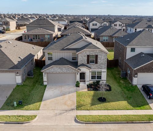 1024 Vernon Dr, Providence Village, TX, 76227-8193 | Card Image