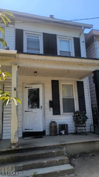 Residential in Phillipsburg Town