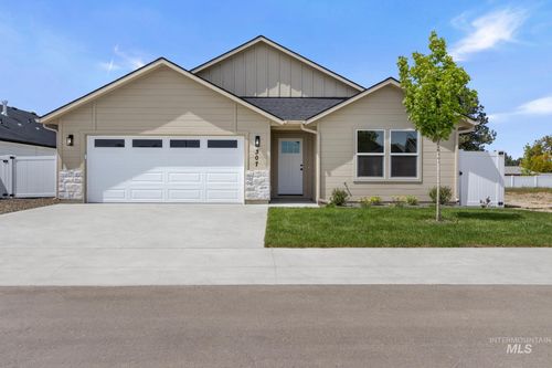 307 N 11th St, Parma, ID, 83660-1037 | Card Image