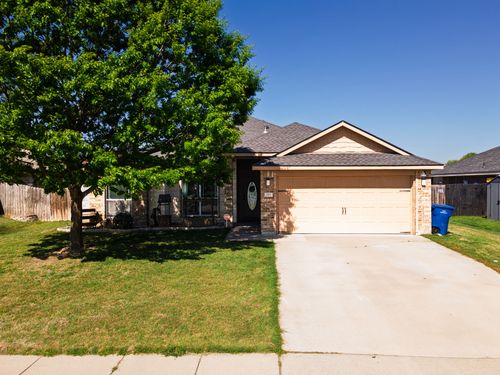 2411 Scott Dr, Copperas Cove, TX, 76522-7758 | Card Image