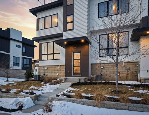 5013 162nd St W, Lakeville, MN, 55044-2325 | Card Image