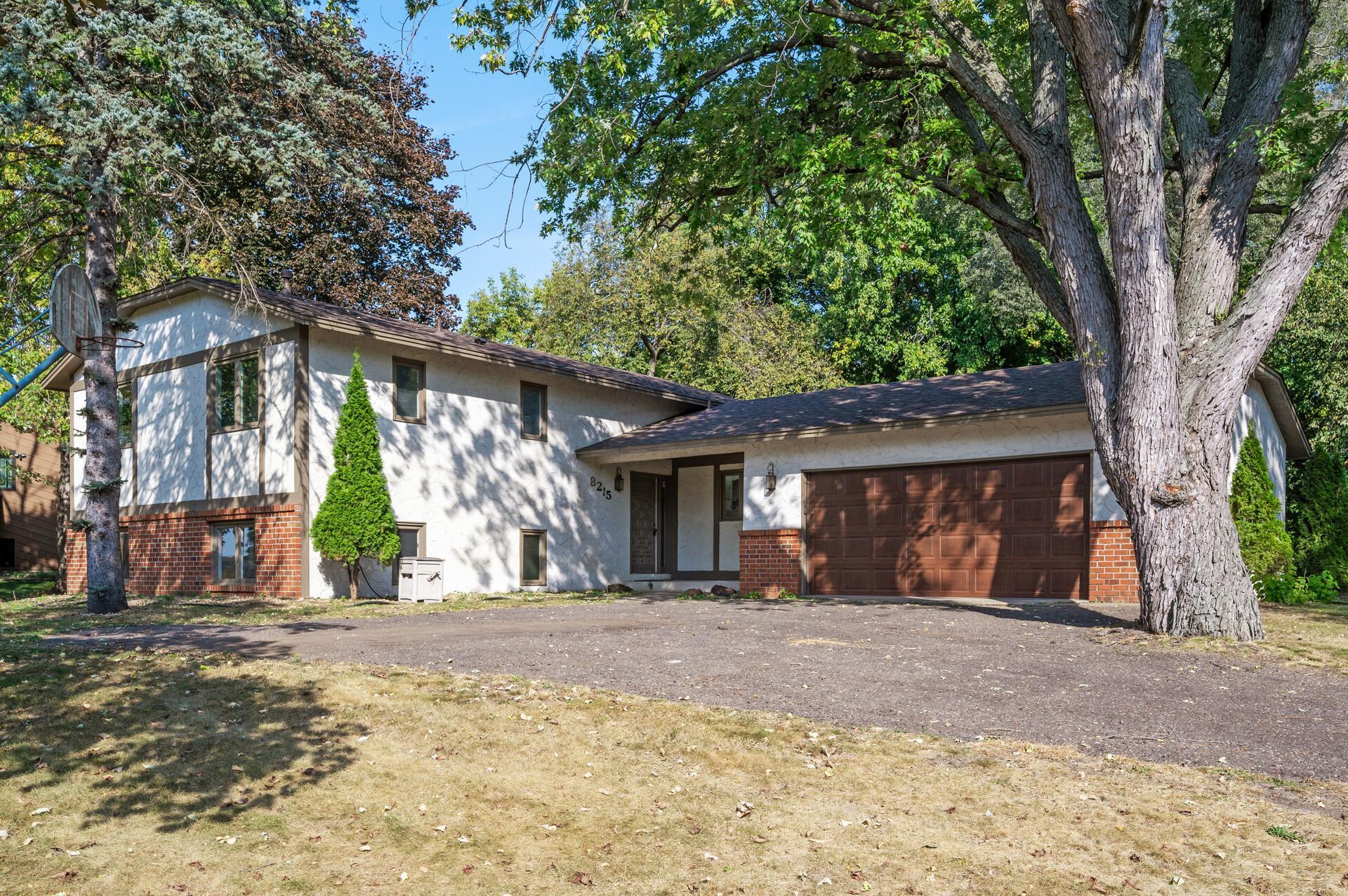 Riverview Ter, Minneapolis, MN 55432