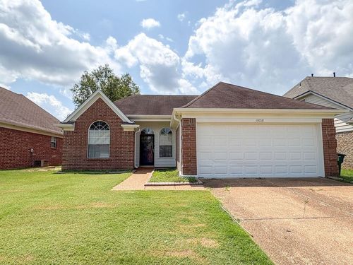 10031 Cameron Ridge Trl, Cordova, TN, 38016-7128 | Card Image