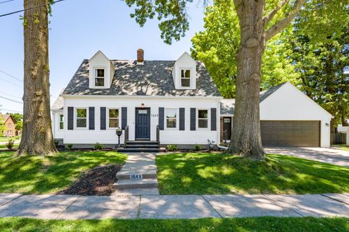 1649 Marlo Ave, Davenport, IA, 52803-3535 | Card Image