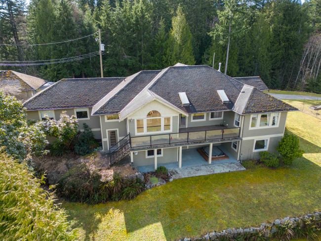 4736 Bear Bay Road, House other with 5 bedrooms, 3 bathrooms and 10 parking in Pender Harbour BC | Image 34