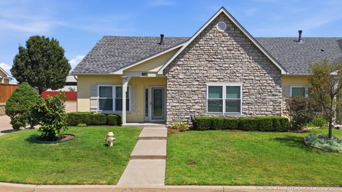 8401 E 74th Pl, Tulsa, OK, 74133-2991 | Card Image