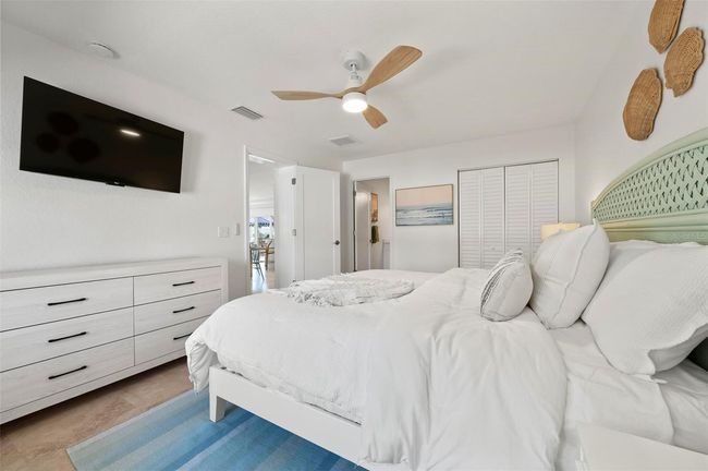 204 75 Th St, House other with 3 bedrooms, 2 bathrooms and null parking in HOLMES BEACH FL | Image 38