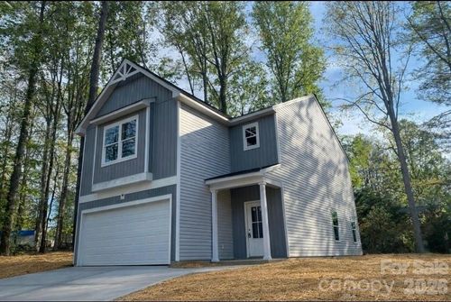 215 Edgewood Cir, Morganton, NC, 28655-8021 | Card Image