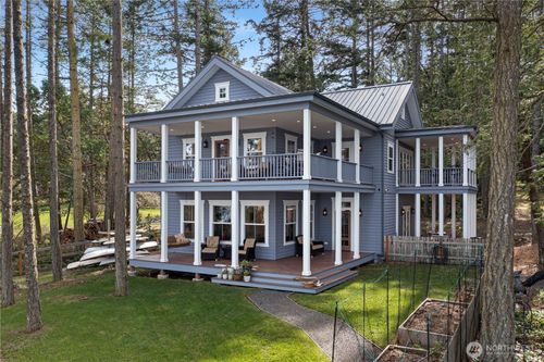 1 Driftwood Ln, Friday Harbor, WA, 98250-8255 | Card Image