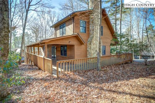 384 Bear Ridge Trl, Fleetwood, NC, 28626-9729 | Card Image