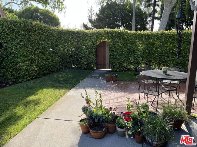 10739 Jefferson Blvd, Home with 4 bedrooms, 2 bathrooms and 2 parking in Culver City CA | Image 26