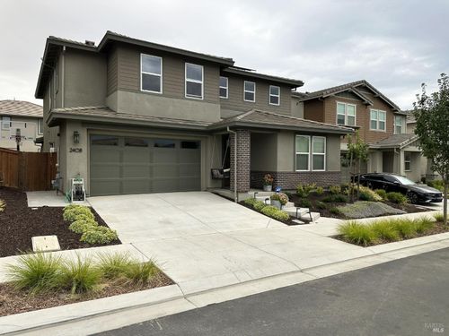 2408 Azure Pl, Fairfield, CA, 94533-7134 | Card Image