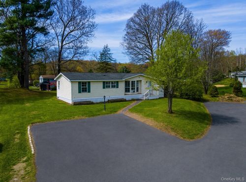 16 Birch Ln, Bloomingburg, NY, 12721-4811 | Card Image