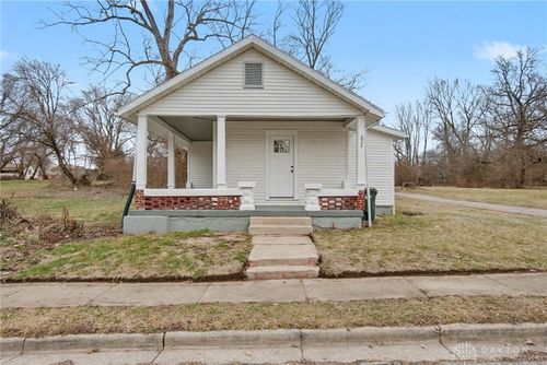 832 E 3rd Street, Xenia, OH, 45385 | Card Image