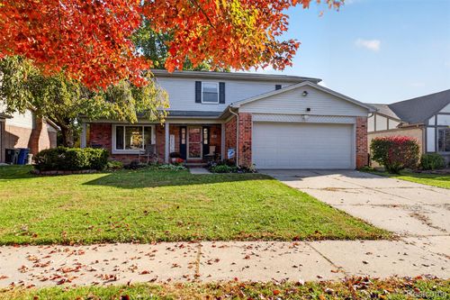 7660 Embassy Dr, Canton, MI, 48187-1548 | Card Image