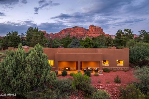 35 Brielle Ln, Sedona, AZ, 86351-6973 | Card Image
