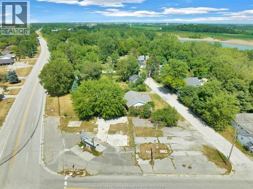 8602 Talbot Trail, Cedar Springs, ON, N0P1E0 | Card Image