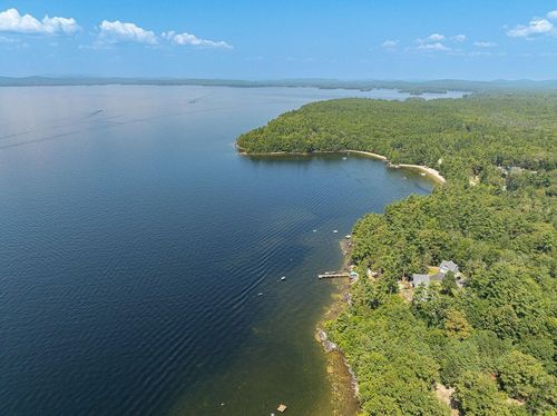 361 Cape Road, Raymond, ME, 04071 | Card Image