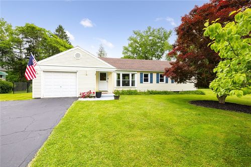 28 Little Brook Dr, Pittsford, NY, 14534-3308 | Card Image