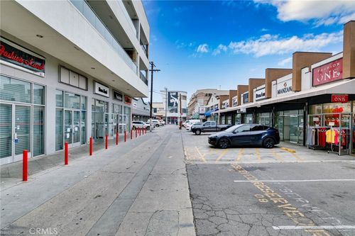 1212 S San Pedro St, Los Angeles, CA, 90015-2648 | Card Image